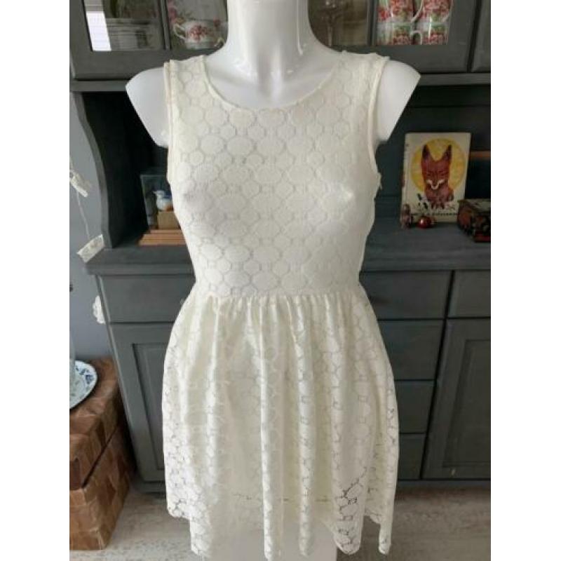 Boho Jurkje Jurk van kant van HM maat S 36