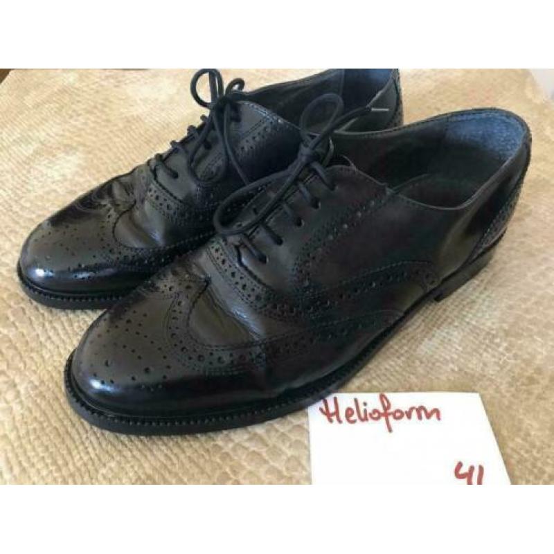 tijdloze brogue oxford zwart m 41 helioform, geheel in orde
