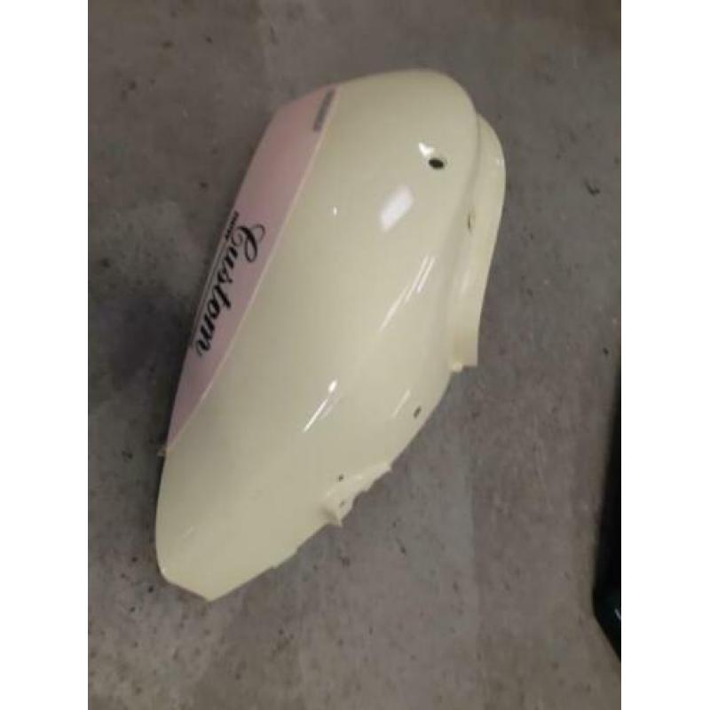 Killerbee New Custom linker zijkap creme NIEUW Lintex Estilo
