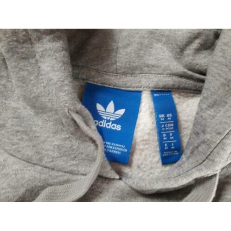 Adidas hoodie maat M