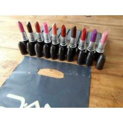 Mac Lipsticks 10 verschilden kleuren in een keer voor 9,95