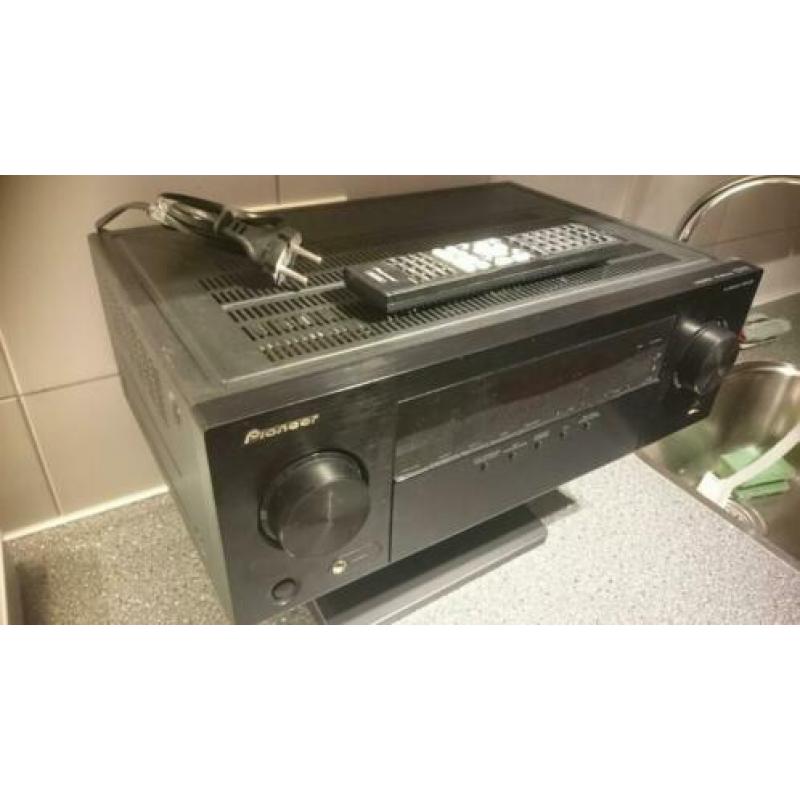 Pioneer VSX-323-K receiver met HDMI (4x in - 1x output)