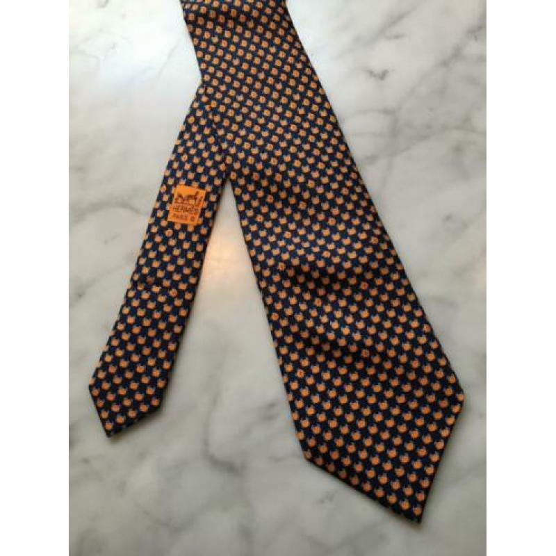 Stropdassen Hermes en Ferragamo