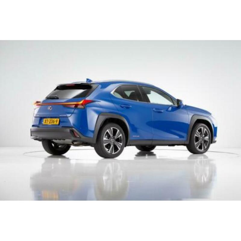 Lexus UX 250h Executive Line | 360 Camera | Mark Levinson |
