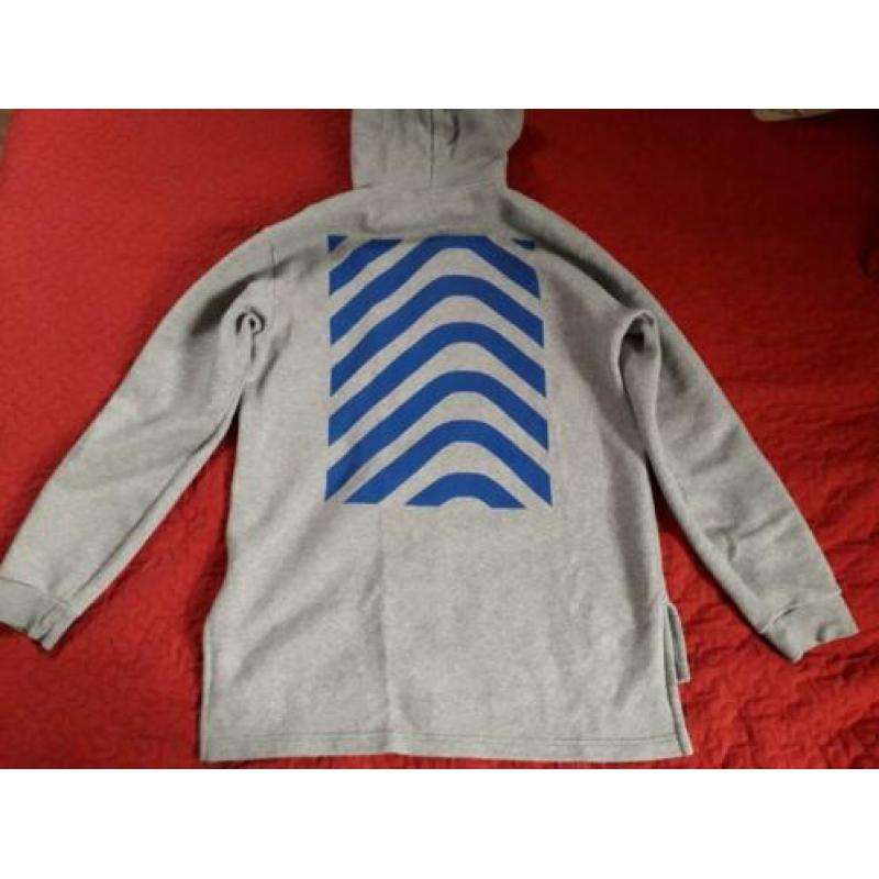 Adidas hoodie maat M