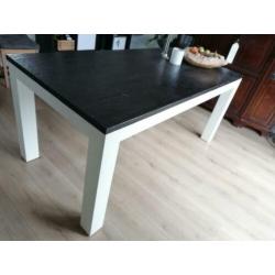 Eetkamertafel Humphry hout 79x180x90cm