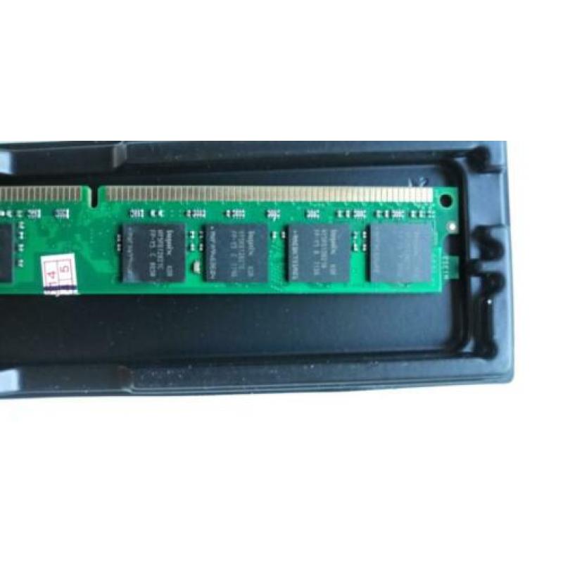 DDR2 PC2-6400 4 x 1GB 800MHz desktop