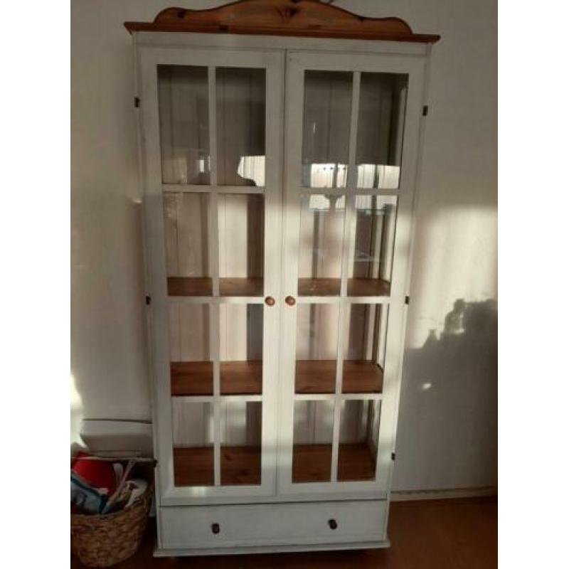 Vitrine Kast..