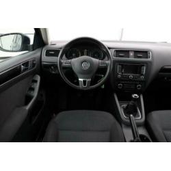 Volkswagen Jetta 1.2 TSI Comfortline | Navigatie | Parkeerse