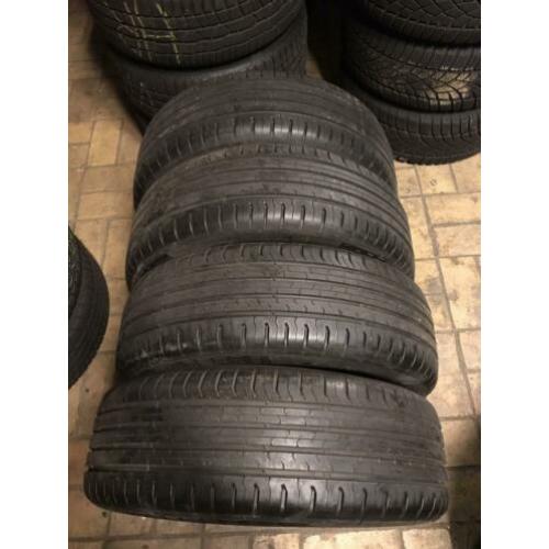 4X banden CONTINENTAL 215-60-17 NIEUW 4 st. voor € 259