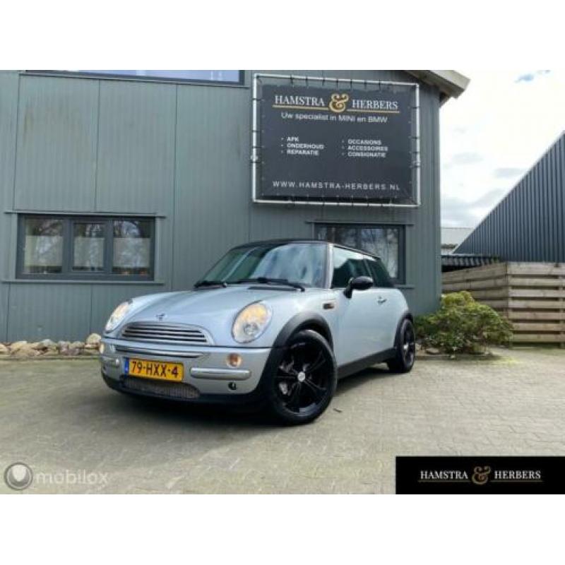 Leuke sportieve Mini 1.6 Cooper Chili