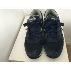 Diadora n9000 maat 43