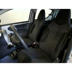 Toyota Aygo 1.0i 12v 5drs Comfort Airco Audio-cd/Parrot/Nett