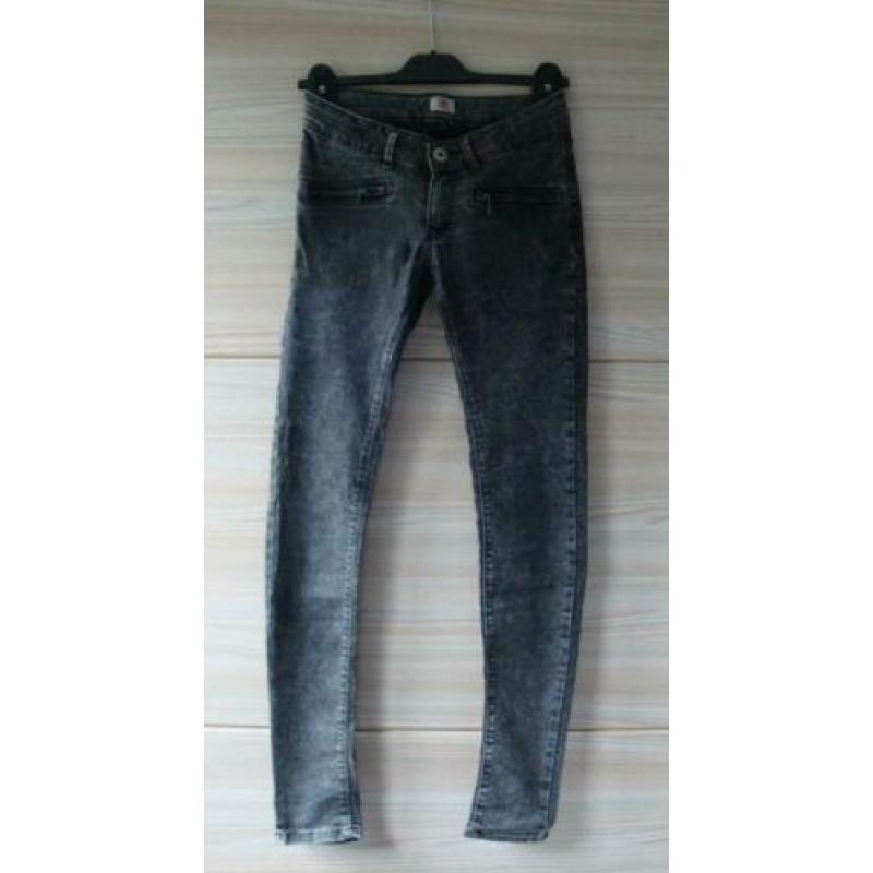 Tumble 'n dry stretch skinny maat 164