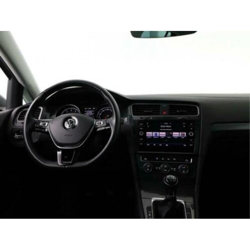 Volkswagen Golf 1.0 TSI 111pk Comfortline | Navigatie | App-