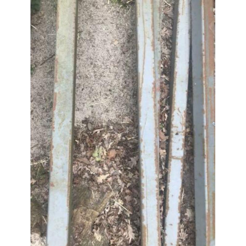Stalen vierkante buis dikwandig 80 x 80
