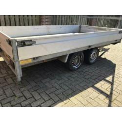 ? Henra verlaagde plateauwagen met slede