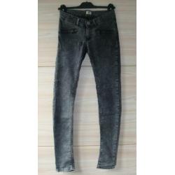Tumble 'n dry stretch skinny maat 164