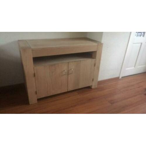 Massief eiken kast / tv meubel