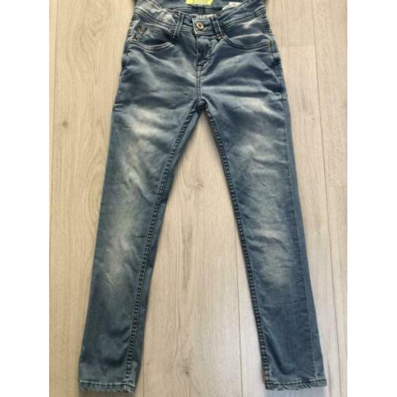 Vingino flex fit skinny alvin jeans 134/9 hoody/trui 10/140
