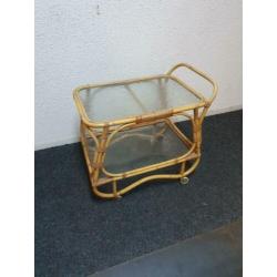 Uitverkoop!! Vintage Rotan theewagen / serveerwagen!