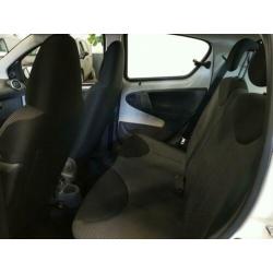 Toyota Aygo 1.0i 12v 5drs Comfort Airco Audio-cd/Parrot/Nett