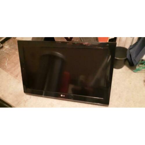 LG tv 32"