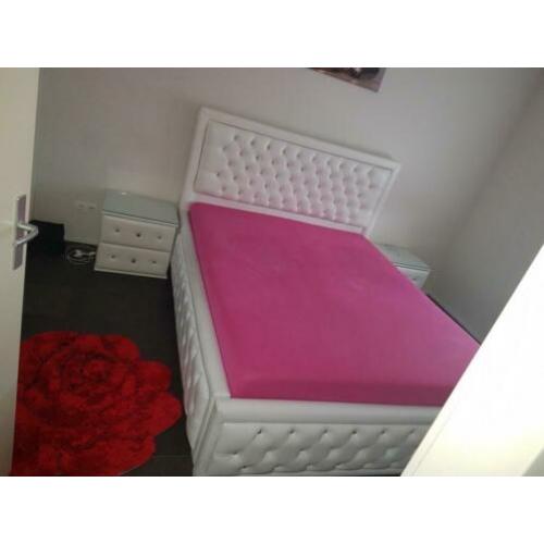 Baza 2 Persoonsbed 160x200 + 2 Nachtkastjes