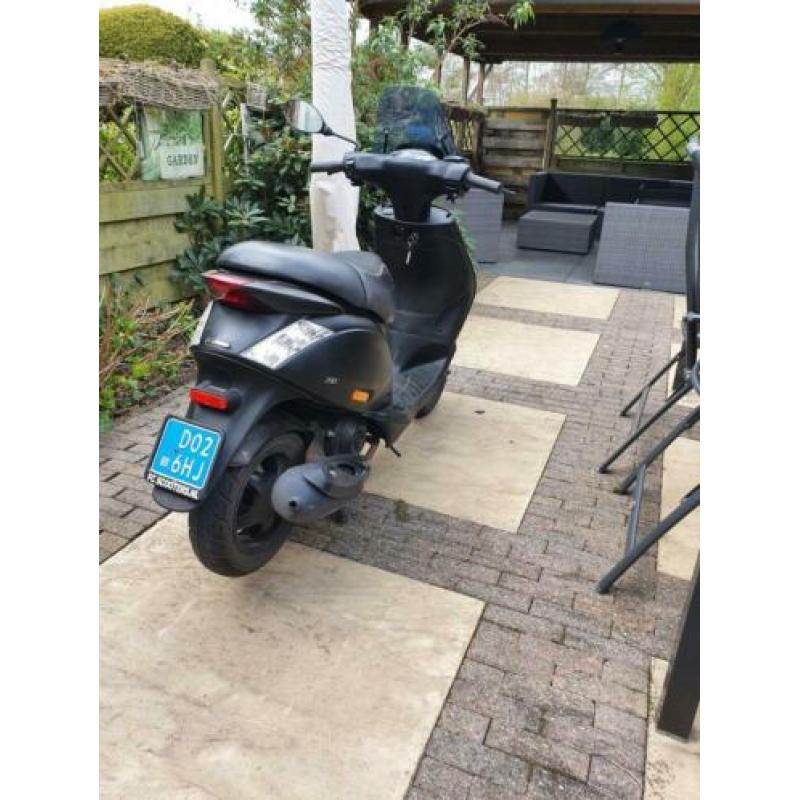 Piaggio zip 2009 snor