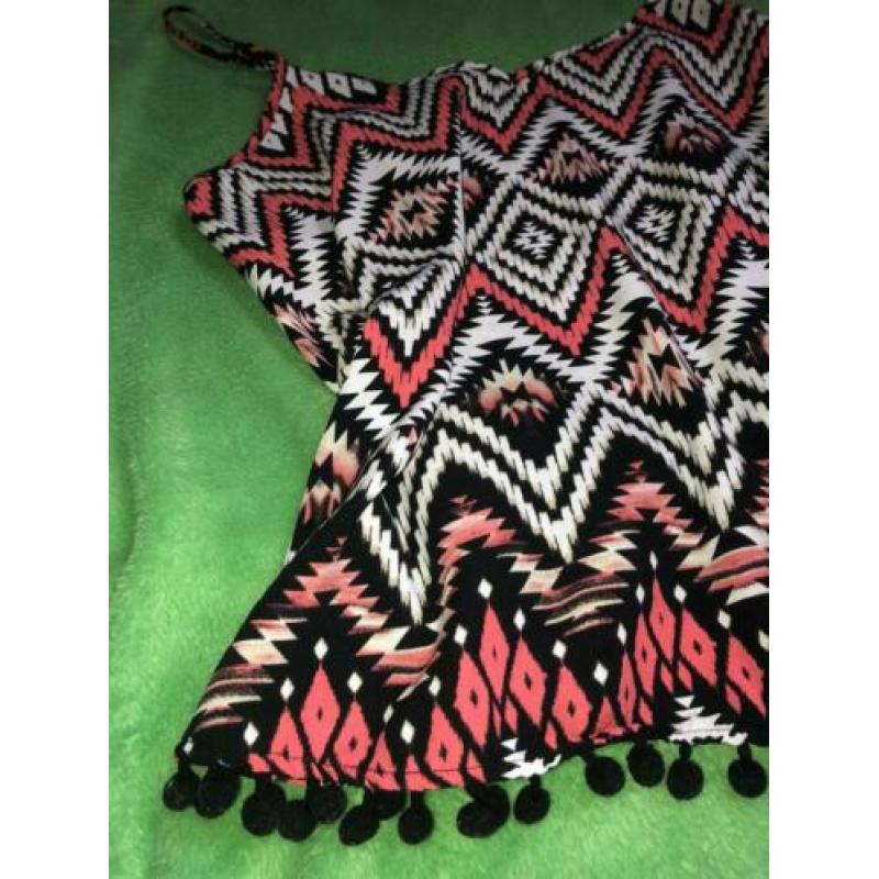 Kleurrijk: blouse. Maat L. ZGAN