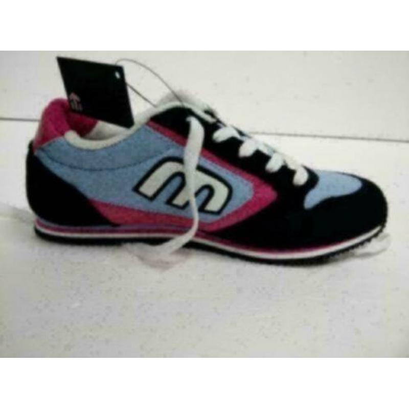 Etnies kids lo-cut 2.5 maat 35 (21cm)en 36 (22cm) nieuw