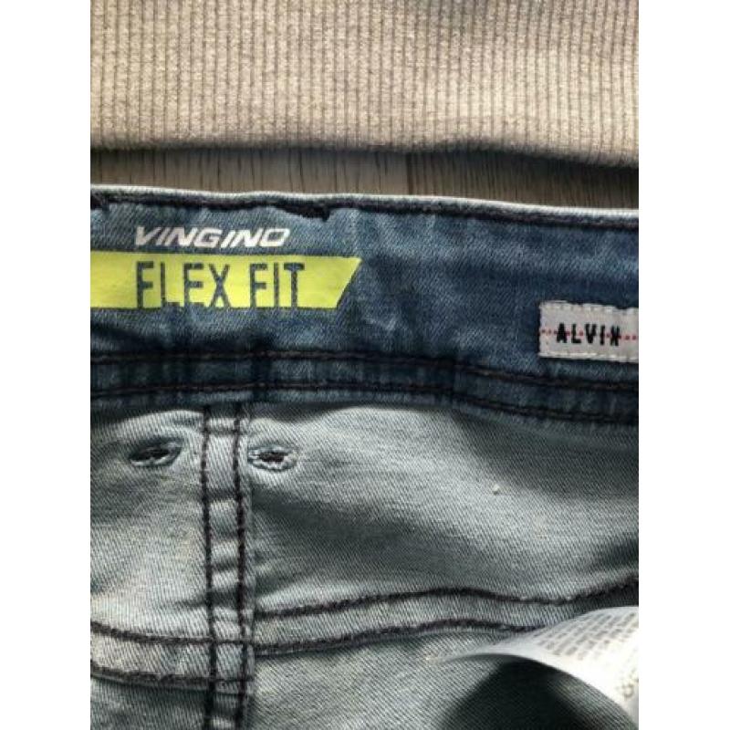 Vingino flex fit skinny alvin jeans 134/9 hoody/trui 10/140