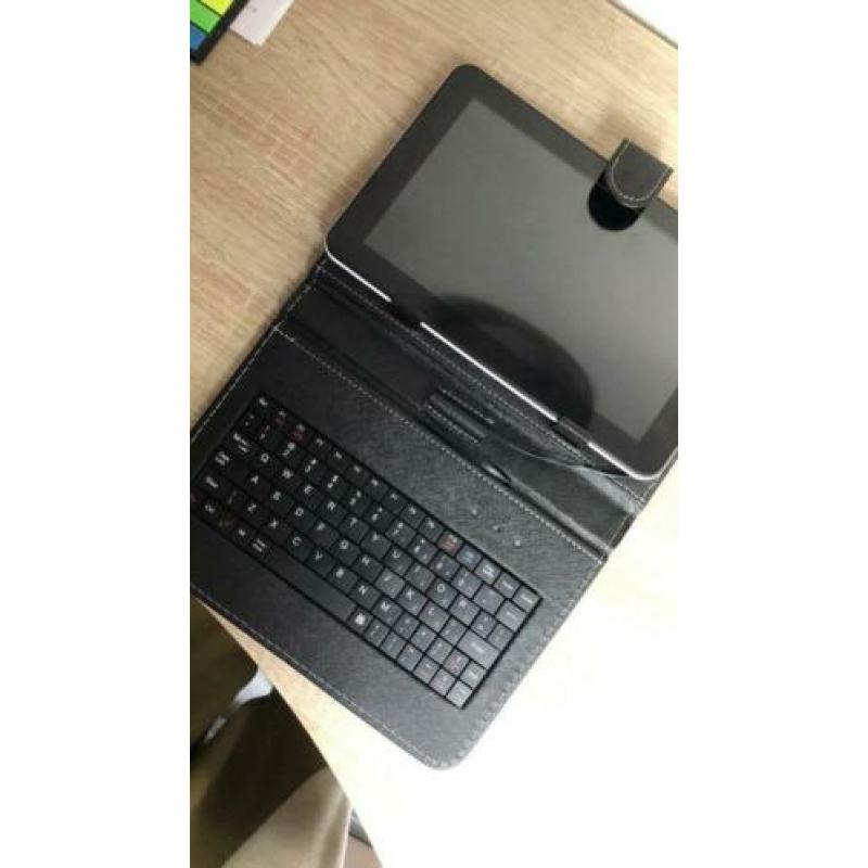 Tablet met toestenbord