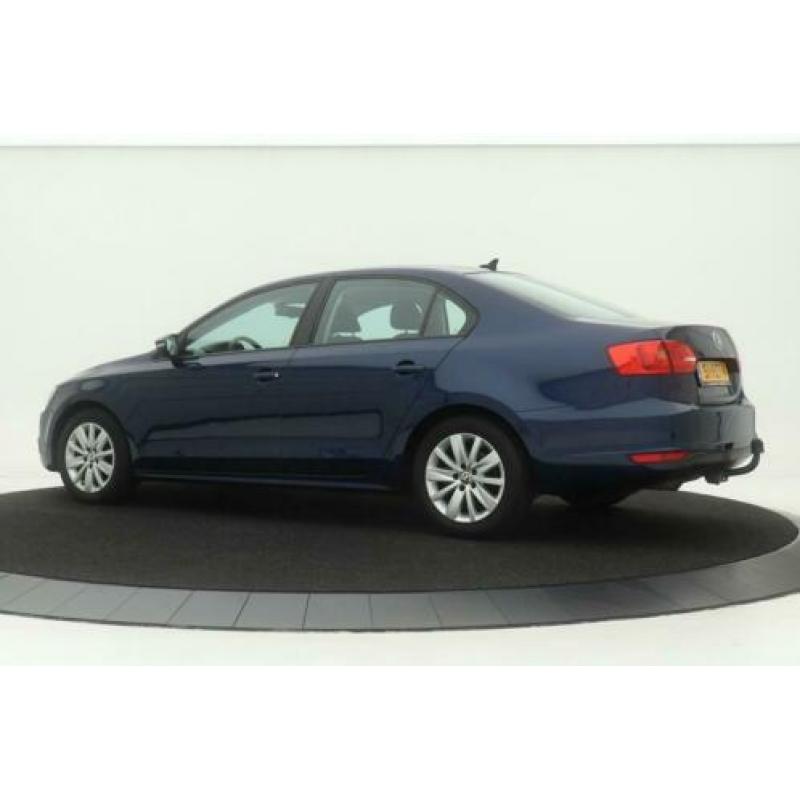 Volkswagen Jetta 1.2 TSI Comfortline | Navigatie | Parkeerse