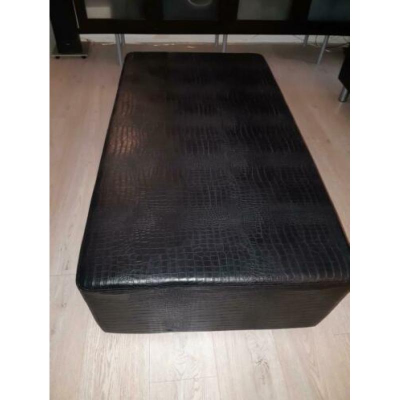 Poef/salontafel krokodil skyleer