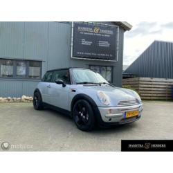Leuke sportieve Mini 1.6 Cooper Chili