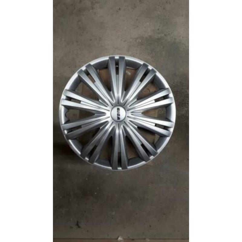 GIGA wieldoppen 16 inch zilver 2 stuks!!