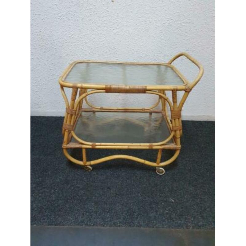 Uitverkoop!! Vintage Rotan theewagen / serveerwagen!