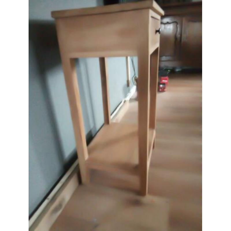 Massief teakhouten bijzettafel met lade en onderplank