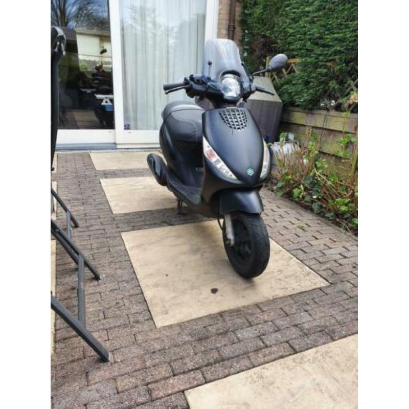 Piaggio zip 2009 snor