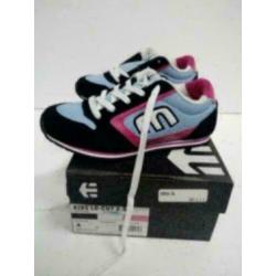 Etnies kids lo-cut 2.5 maat 35 (21cm)en 36 (22cm) nieuw