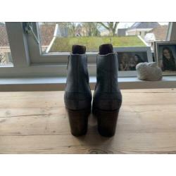 Shabbies maat 38 zilver grijs metallic