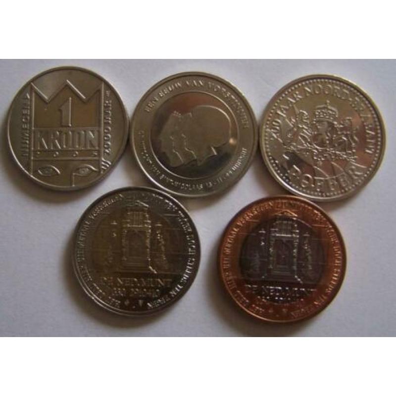 16 Nederlandse Penningen