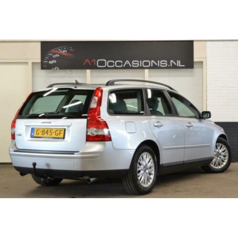 Volvo V50 2.5 T5 Kinetic AUTOMAAT + LEDER + STOELVERWARMING!