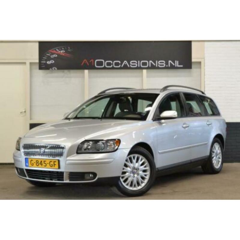 Volvo V50 2.5 T5 Kinetic AUTOMAAT + LEDER + STOELVERWARMING!