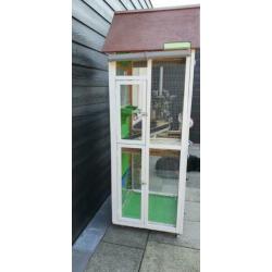 Te koop leuke buiten hok