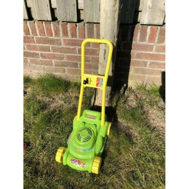 Kinder grasmaaier geel met groen