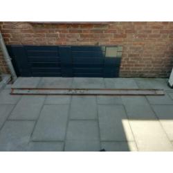 Stalen latei c-profiel 250,5 cm lang, 10 cm breed, 5 cm hoog