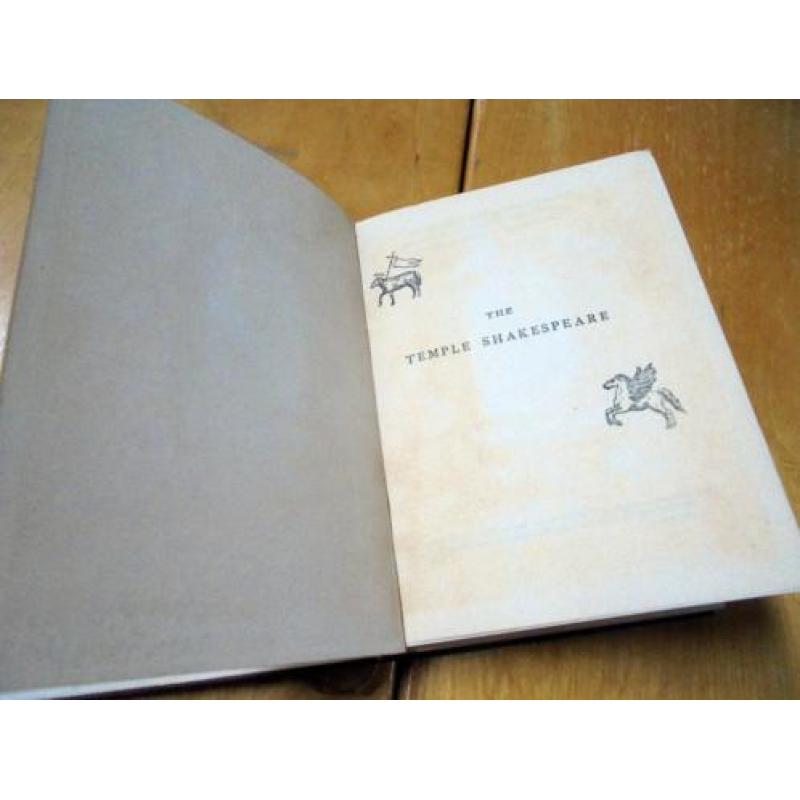 Shakespeare's Comedy of Twelfth Knight. Gollancz. 1923.