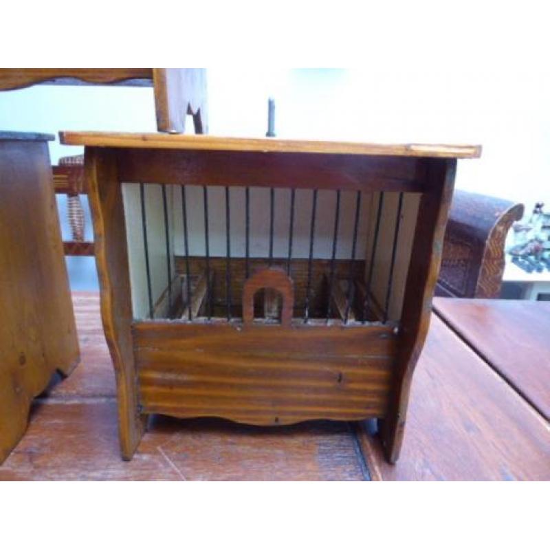 Antieke vogelkooitjes, reiskooitjes